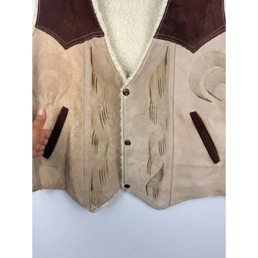 Vintage Rancho Suede Leather Vest Sherpa Lined Western Sz 44 Novelty Horse Print